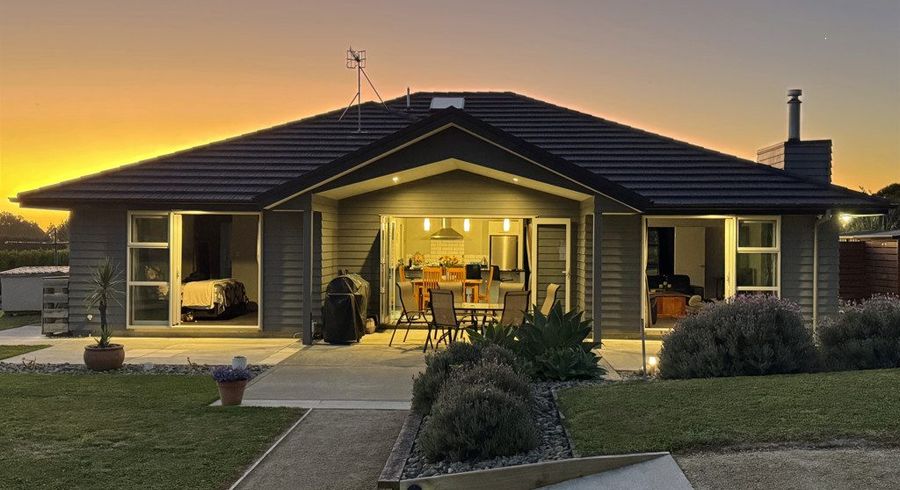  at 138 Greer Court, Bunnythorpe, Palmerston North