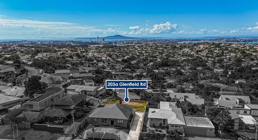 at 203A Glenfield Road, Hillcrest, North Shore City, Auckland