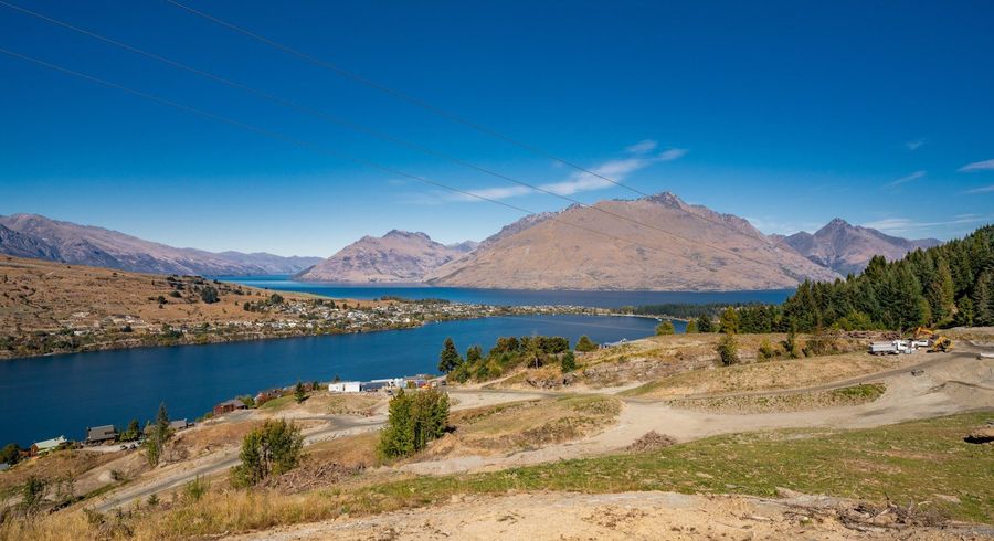  at Silver Creek, Town Centre, Queenstown-Lakes, Otago