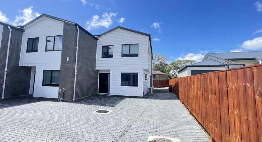  at 16 Armada Drive, Ranui, Waitakere City, Auckland