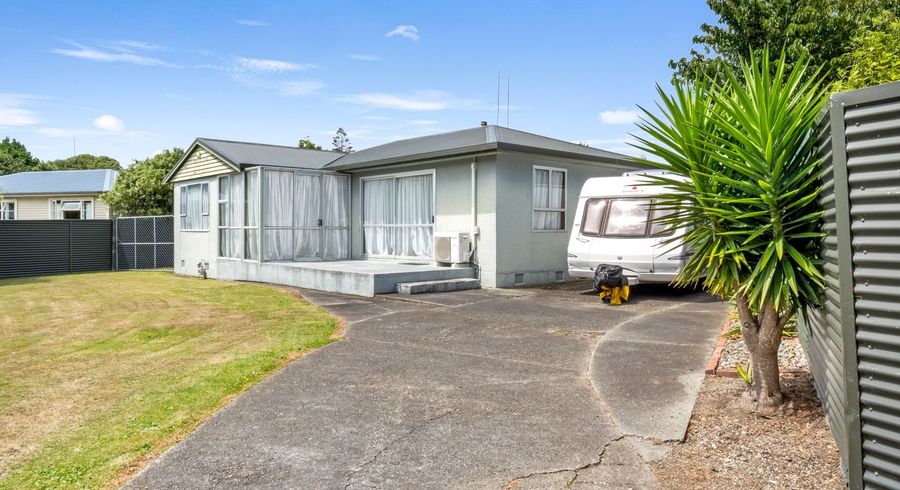  at 15 Miles Place, Awapuni, Palmerston North, Manawatu / Whanganui