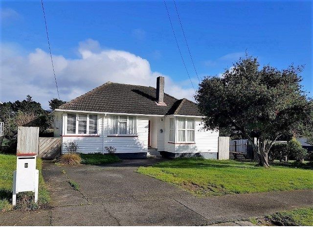  at 9 Castor Crescent, Cannons Creek, Porirua, Wellington