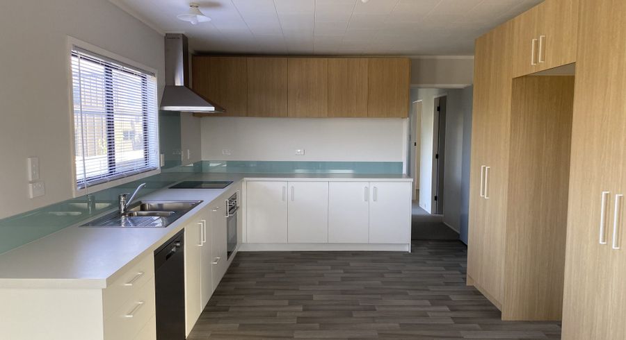  at 656 Papamoa Beach Road, Papamoa Beach, Tauranga, Bay Of Plenty