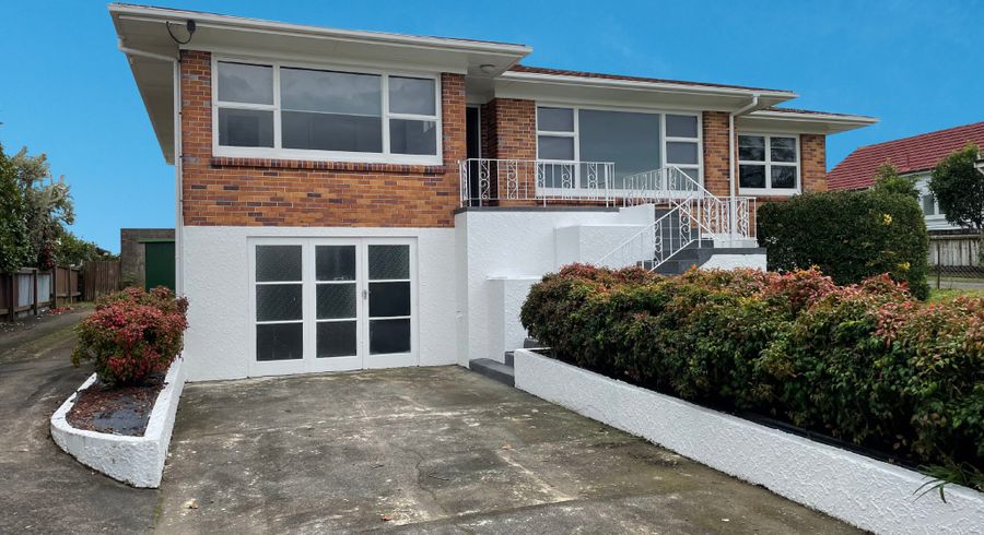  at 222 Te Atatu Road, Te Atatu South, Waitakere City, Auckland