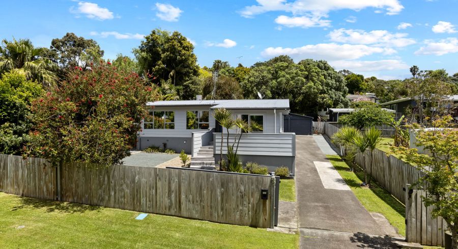  at 7 William Hadlow Place, Hatfields Beach, Orewa