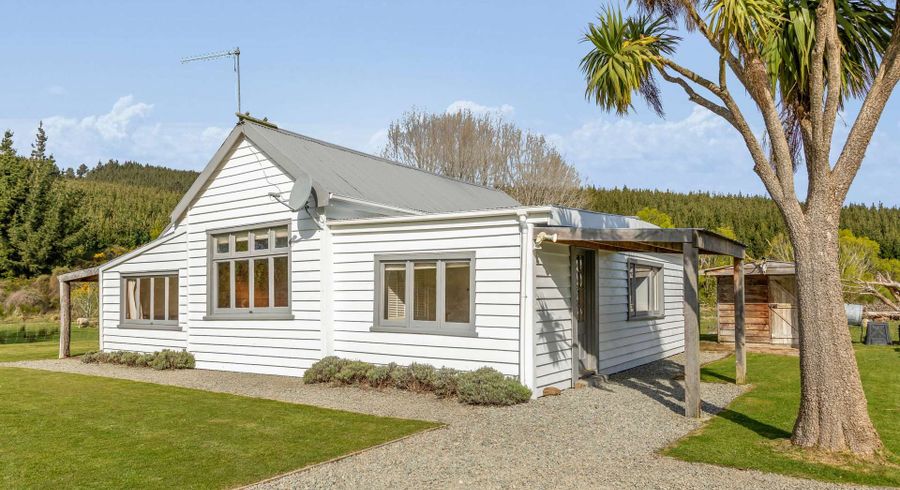  at 948 Dipton Mossburn Road, Dipton