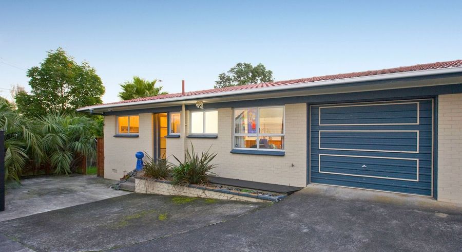  at 1/206 Bucklands Beach Road, Bucklands Beach, Manukau City, Auckland