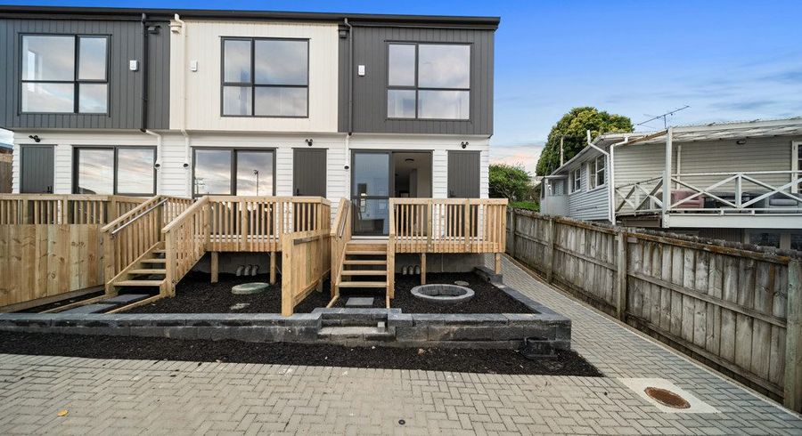  at 3/17 Sunnyfield Crescent, Glenfield, North Shore City, Auckland