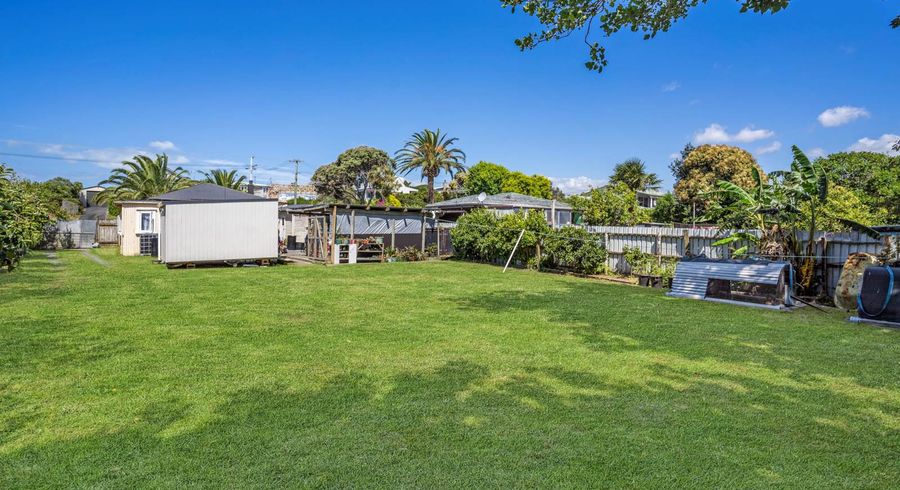  at 34 Wakelin Road, Beachlands, Auckland