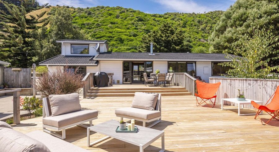  at 222 Main Road South, Raumati South, Kapiti Coast, Wellington