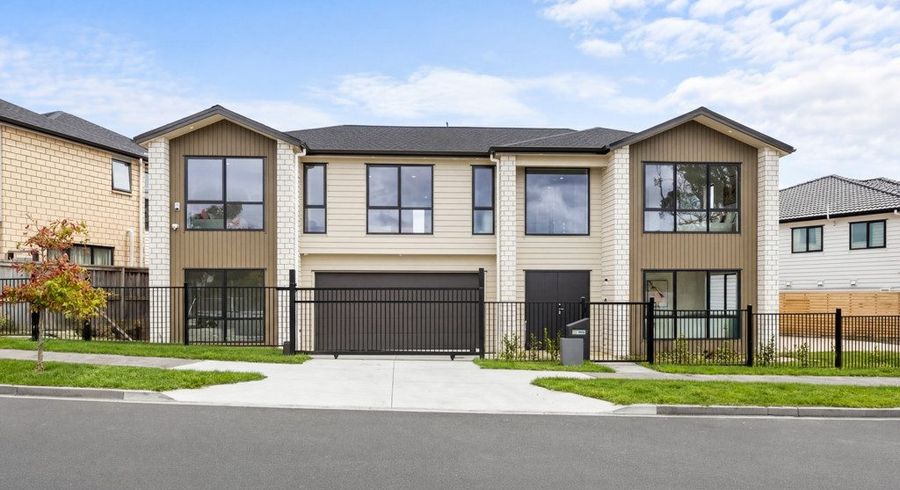  at 32 Tannaghmore Drive, Flat Bush, Manukau City, Auckland