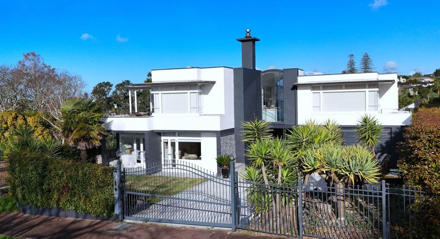  at 27 Palmer crescent, Mission Bay, Auckland