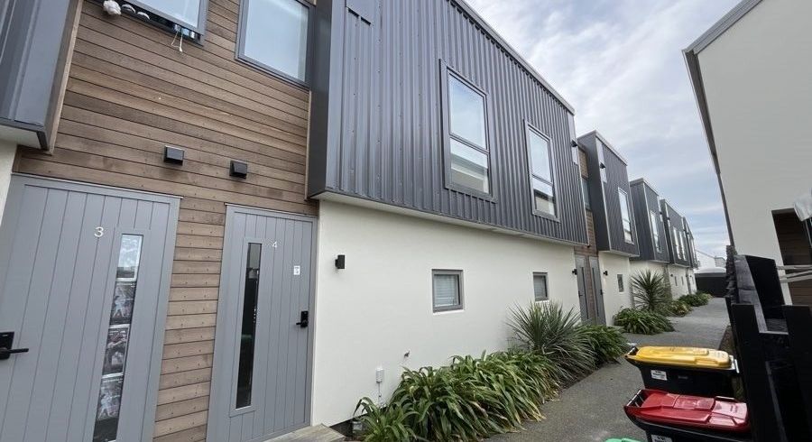  at 4/101  Mackworth Street, Woolston, Christchurch City, Canterbury
