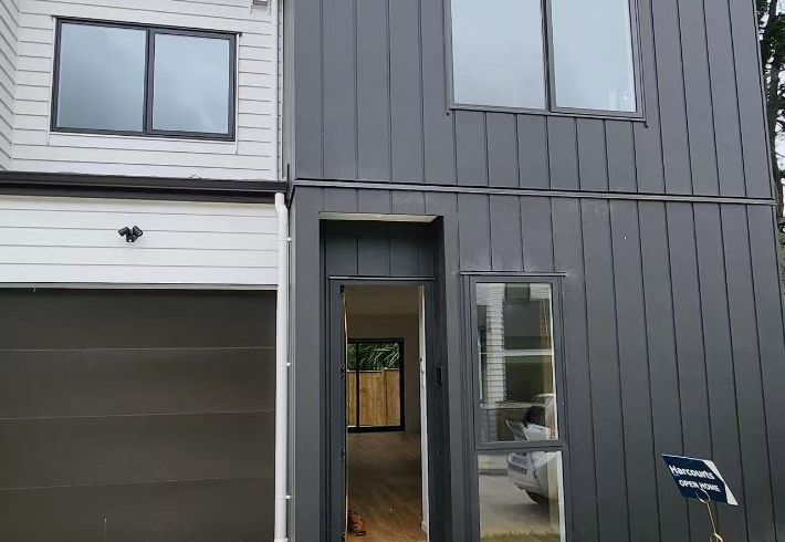  at 22 Korokio Lane, Henderson, Waitakere City, Auckland