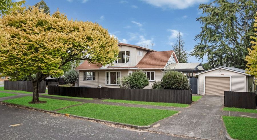  at 2 Fyfe Avenue, Papatoetoe, Manukau City, Auckland