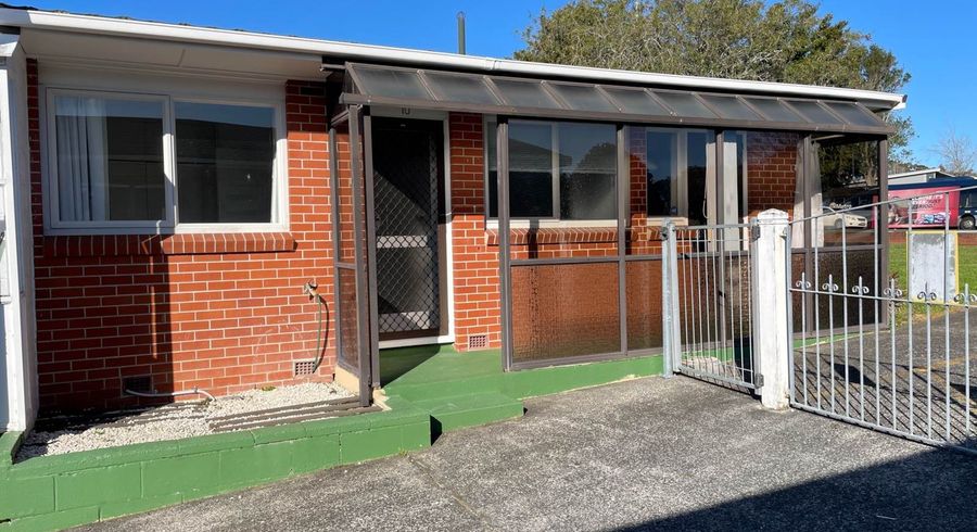  at 10/690 Pakuranga Road, Howick, Manukau City, Auckland