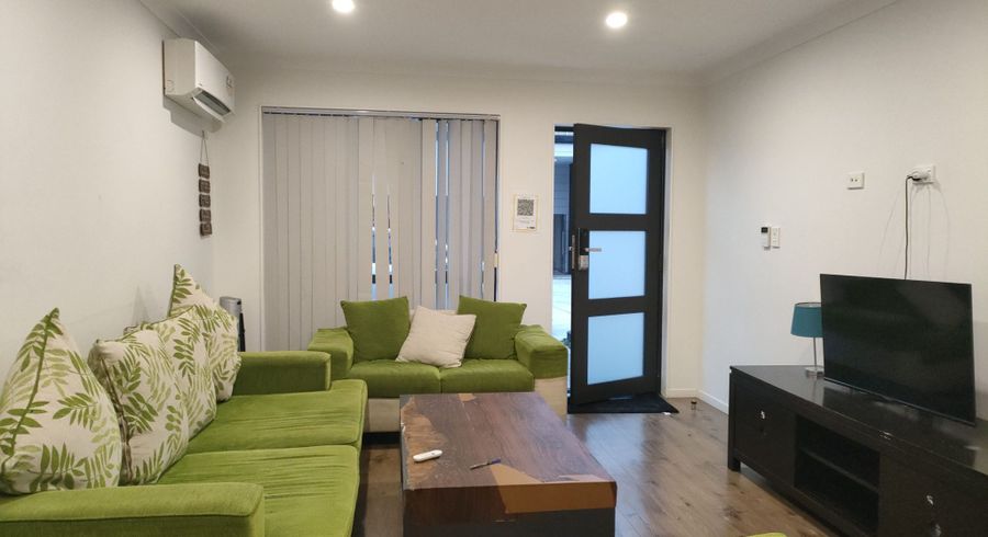  at 11 Lovely Lane, Manurewa, Manukau City, Auckland