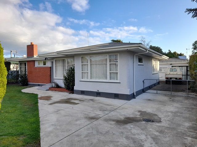  at 90 Wood Street, Takaro, Palmerston North, Manawatu / Whanganui