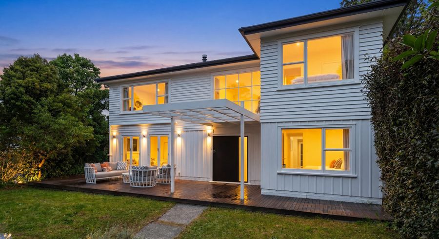  at 1 Wakely Road, Newlands, Wellington, Wellington