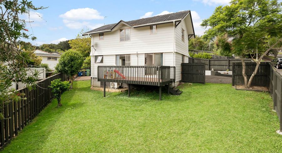  at 2 Eugen Place, Bayview, Auckland