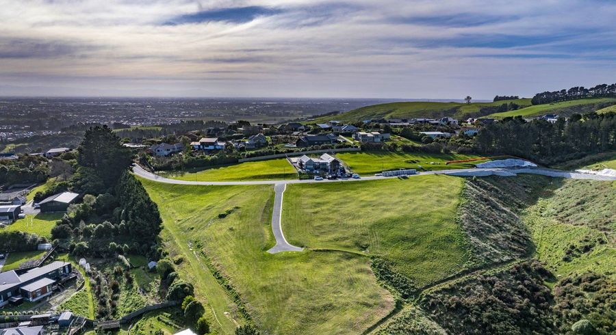  at 2 Kahiwi Place, Halswell, Christchurch City, Canterbury