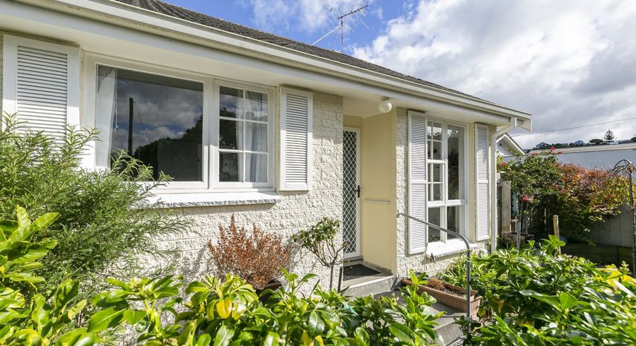  at 28 Rex Street, Miramar, Wellington