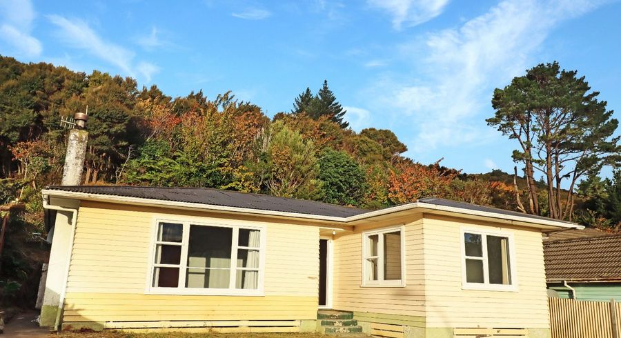 at 79 Coast Road, Wainuiomata, Lower Hutt, Wellington