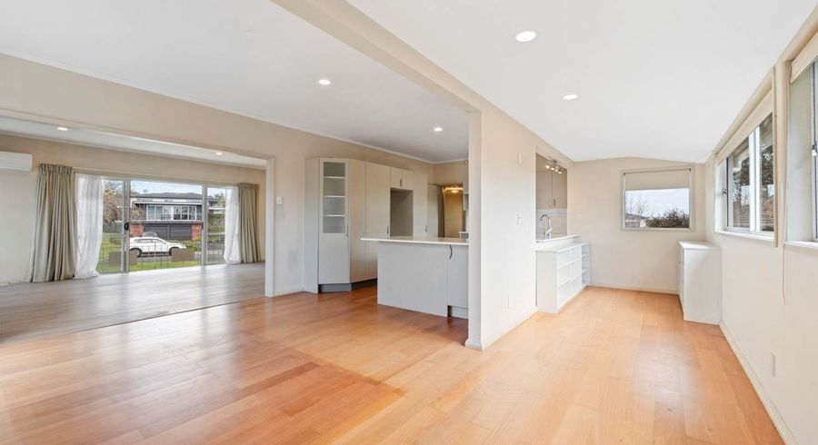  at 5 The Anchorage, Sunnyhills, Manukau City, Auckland