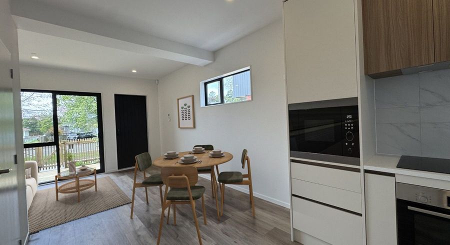 at 11/35 Crawford Avenue, Mangere Bridge, Manukau City, Auckland