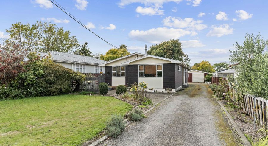  at 10 Lansdowne Crescent, Lansdowne, Masterton