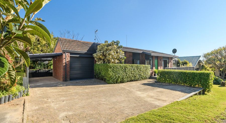  at 17b Rutherford Street, Otumoetai, Tauranga, Bay Of Plenty