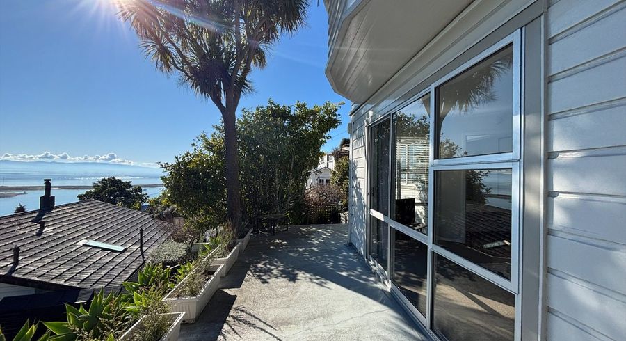  at 1/122 Queens Road, Stepneyville, Nelson, Nelson / Tasman