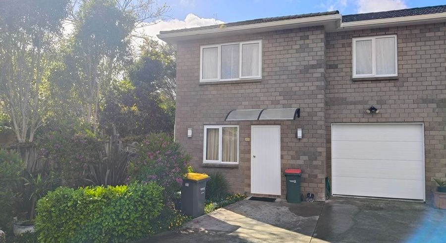  at 9D Humphrey Kemp Avenue, Henderson, Waitakere City, Auckland