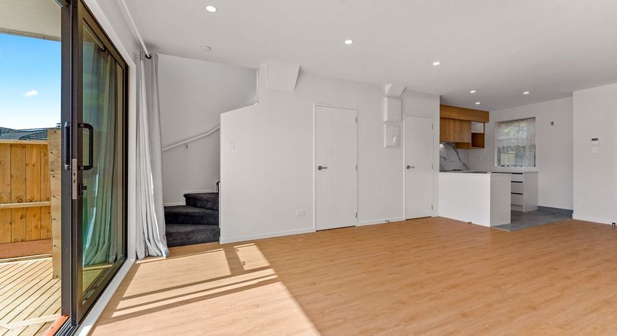  at 17C Swaffield Road, Papatoetoe, Manukau City, Auckland