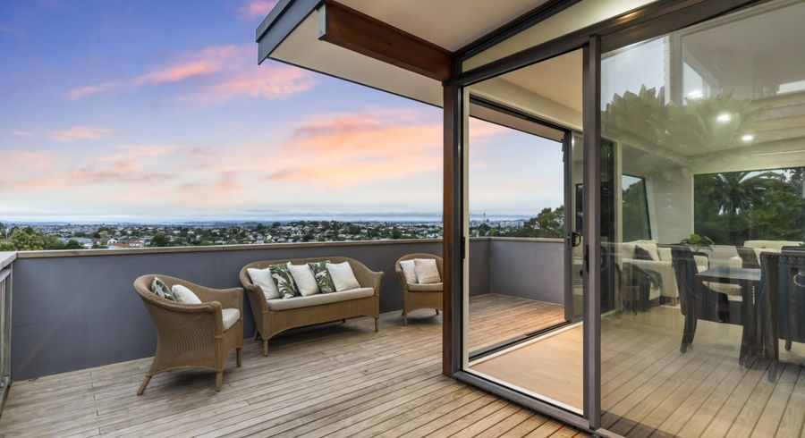  at 1A Monarch Avenue, Hillcrest, Auckland