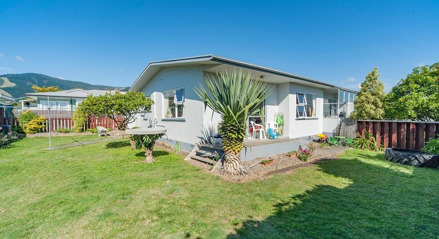  at 2/3 Kipling Crescent, Stoke, Nelson, Nelson / Tasman