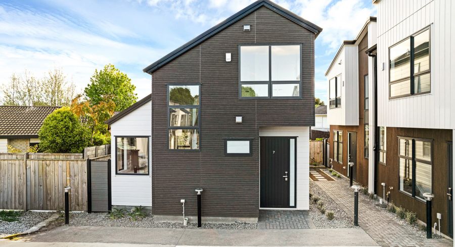 at Lot7/83-87 Cascades Road, Pakuranga Heights, Manukau City, Auckland