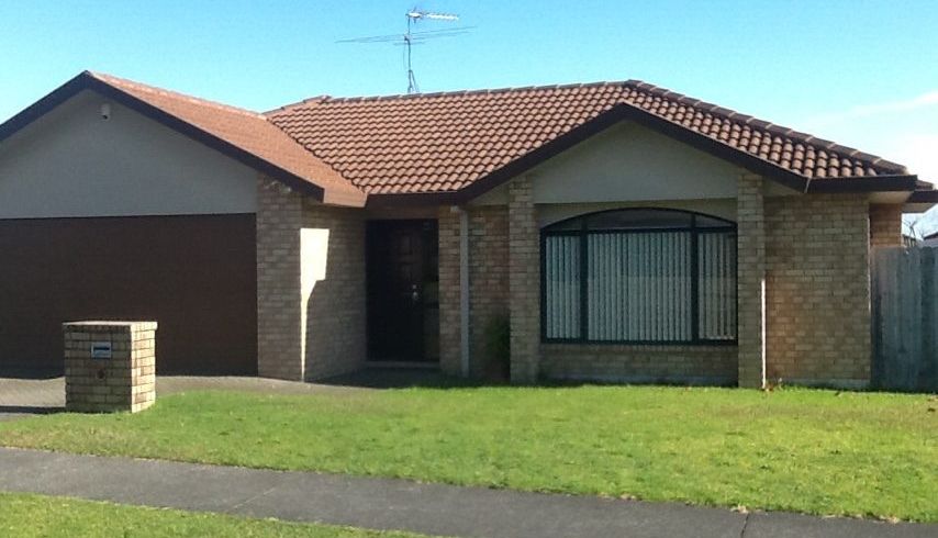  at 17 Newinn Crescent, East Tamaki Heights, Auckland