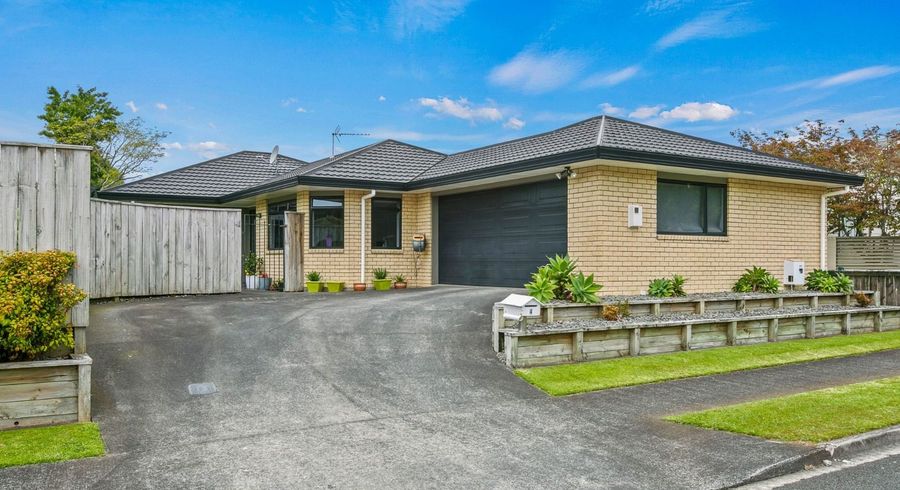  at 4 Maple Crescent, Whalers Gate, New Plymouth, Taranaki