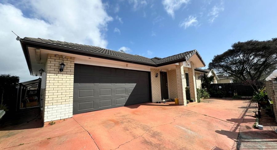  at 4 Robert Skelton Place, Clendon Park, Manukau City, Auckland