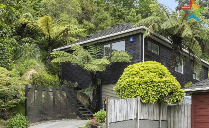  at 3/4 Dowse Drive, Maungaraki, Lower Hutt