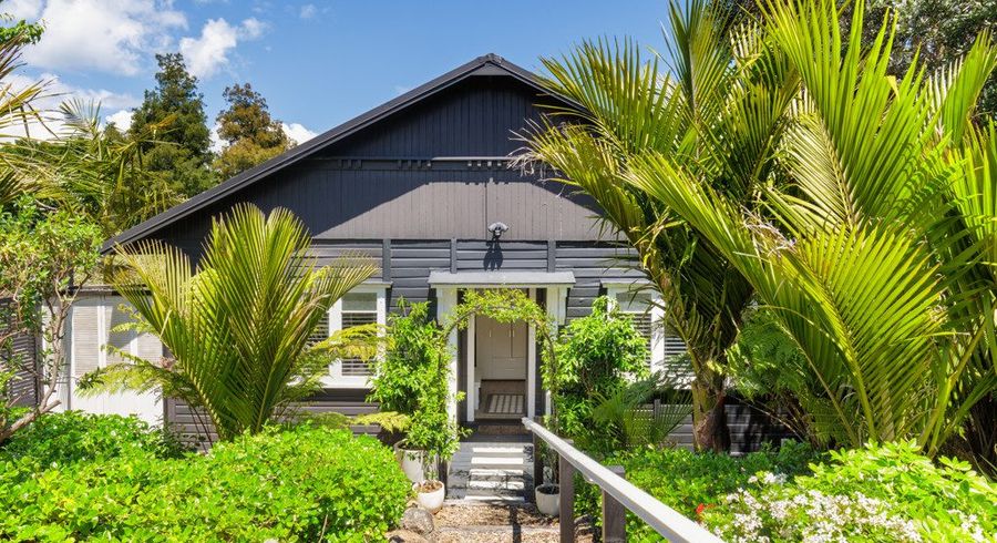 at 6 Karaka Road, Oneroa, Waiheke Island