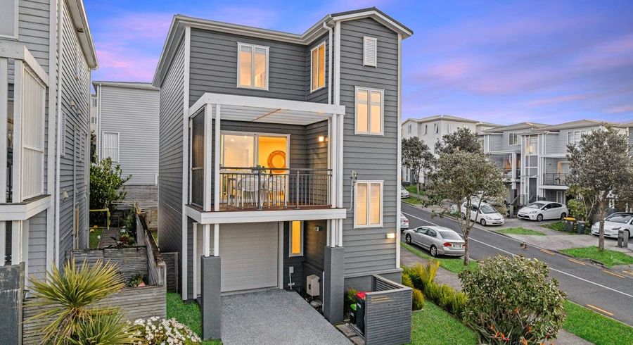  at 22 Joseph Street, Flat Bush, Manukau City, Auckland