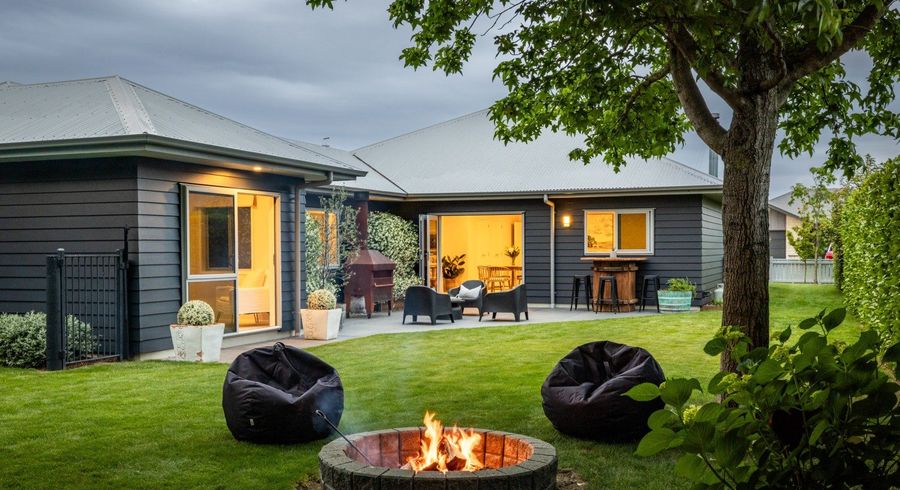  at 4 Donald Place, Frimley, Hastings, Hawke's Bay