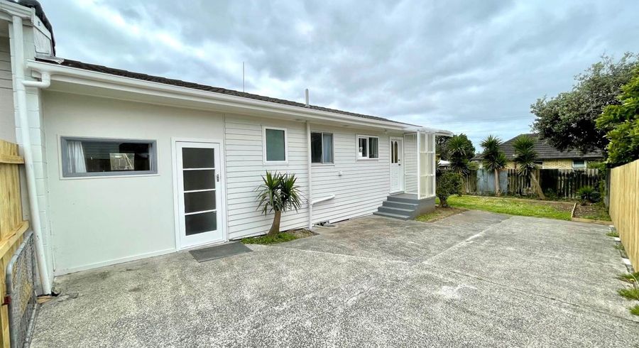 at 2/16 Sandra Avenue, Otara, Manukau City, Auckland