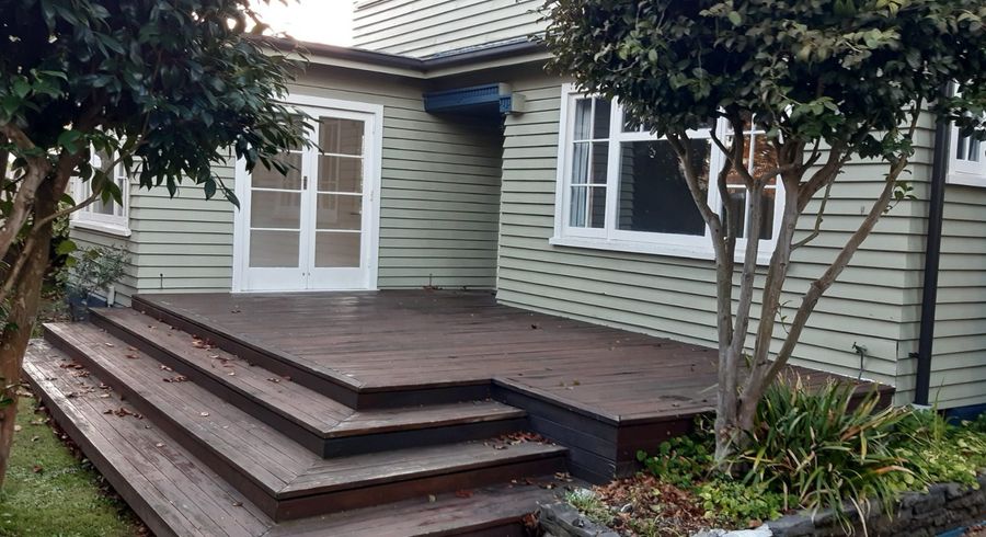  at 1/115 Aorangi Road, Bryndwr, Christchurch