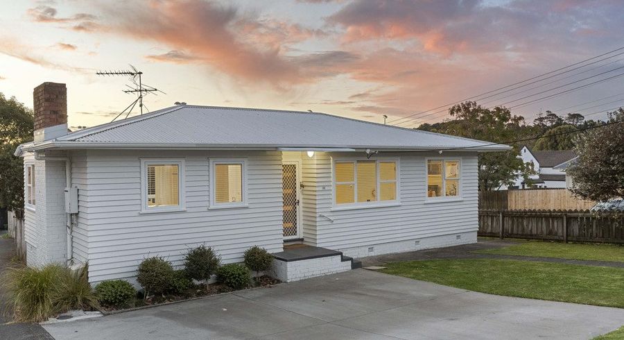  at 1/32 Elliott Avenue, Bayview, Auckland