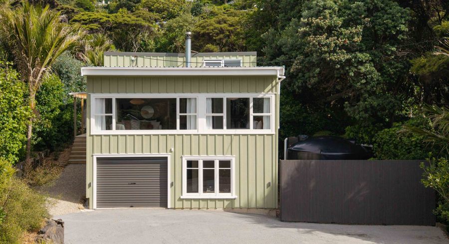  at 70 Seaview Road, Piha, Waitakere City, Auckland