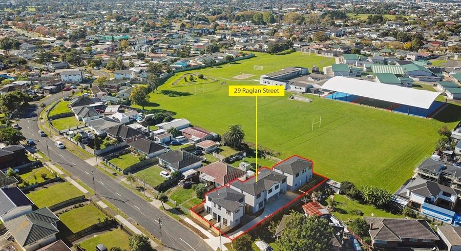  at 2/29 Raglan Street, Mangere East, Manukau City, Auckland