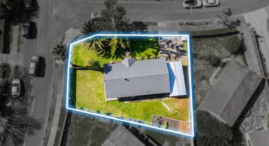  at 1 Crampton Place, Manurewa, Manukau City, Auckland